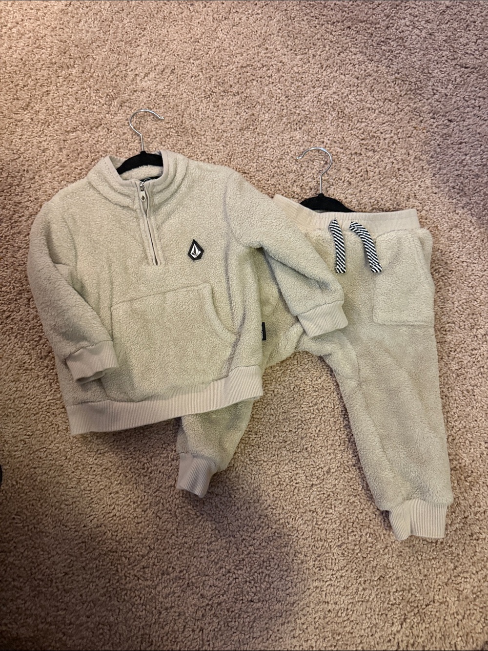 Volcom Kids Cream Sherpa Half-Zip Pullover & Joggers